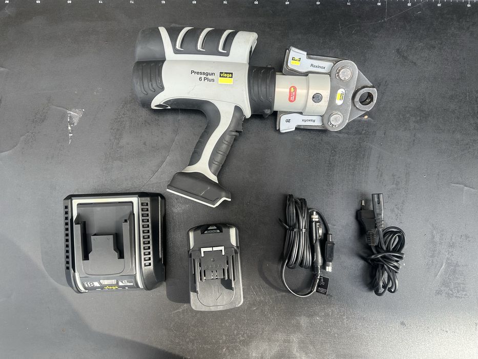 Акомулаторна машина за пресоване Viega Pressgun 6 plus