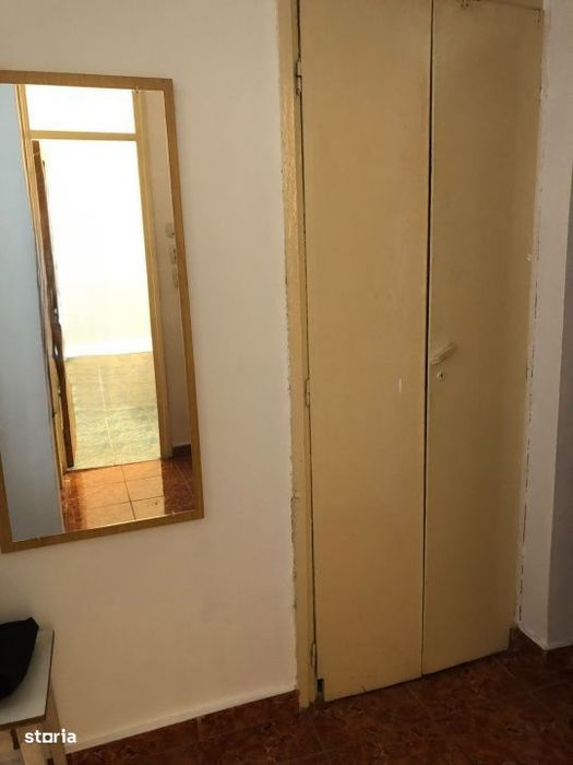 Garsoniera decomandata – zona Sebastian