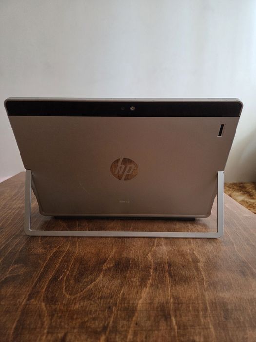 Лаптоп таблет 2в1 HP Elite x2 1012 G1