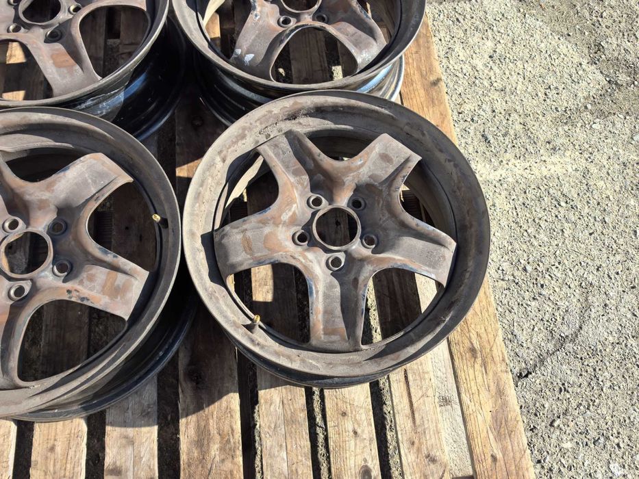 16 цола 5 х 108 мм Форд / Волво - 6,5 Инча / ЕТ 47,5 - МОЖЕ на бройка