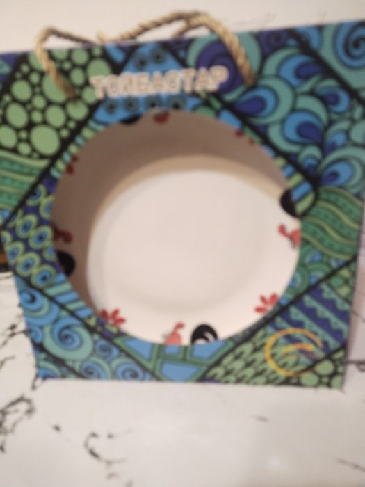 Продам подарочные тарелки