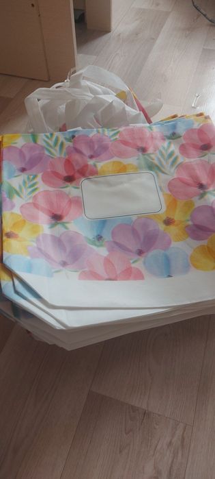 Подарочные пакеты