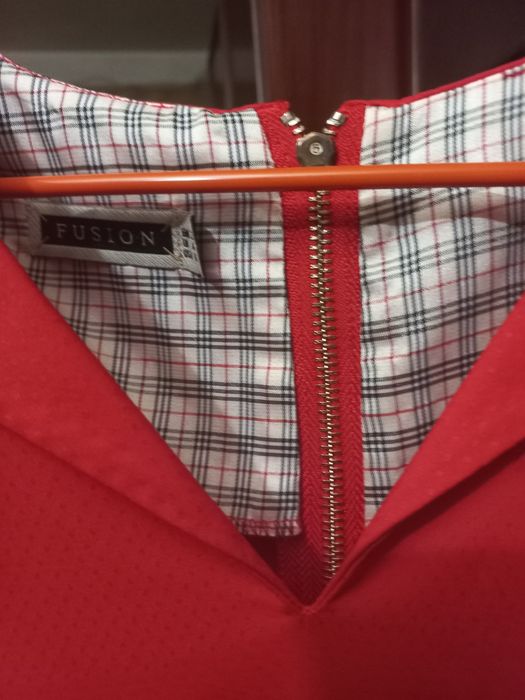 Красное коктейльное платье