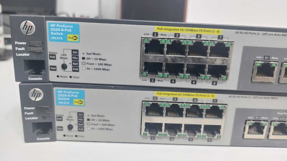 Switch HP ProCurve Networking (2 bucati)
