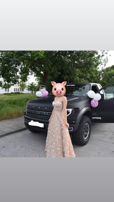 Бална рокля с перли