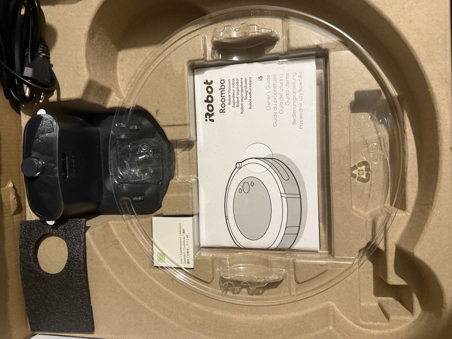 Робот прахосмукачка iRobot Roomba i5 (5152)