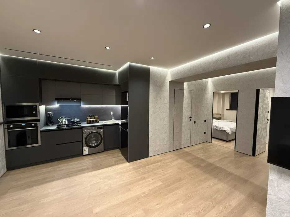 Дружба Народов/Ганга 2/7/9 Цирк атрофида Сотилади