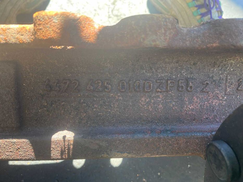 Axa (pereche) ZF AP-R720