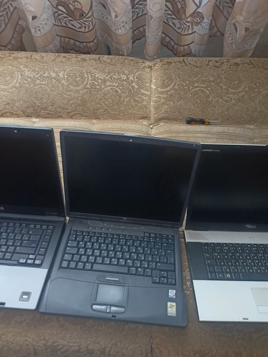 Продам ноудбуки срочно