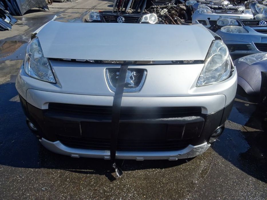 Vand Fata Completa Peugeot Partner din 2010 volan pe stanga