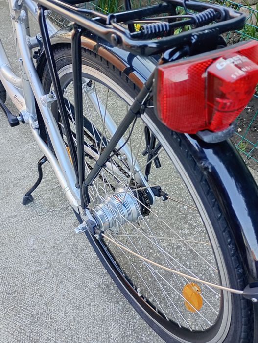 Vand bicicletă damă RIXIE,roți 26,cu 7 vit butuc Nexus !