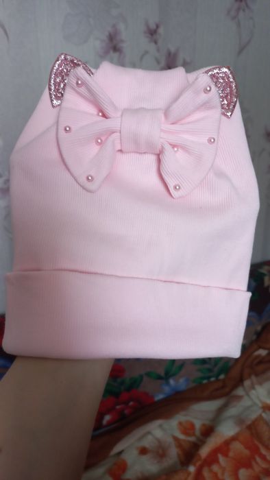 Продам шапочку на осень, весну, на девочку