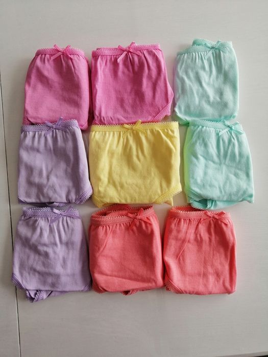 Рокли , дрешки за 122-128 ръст