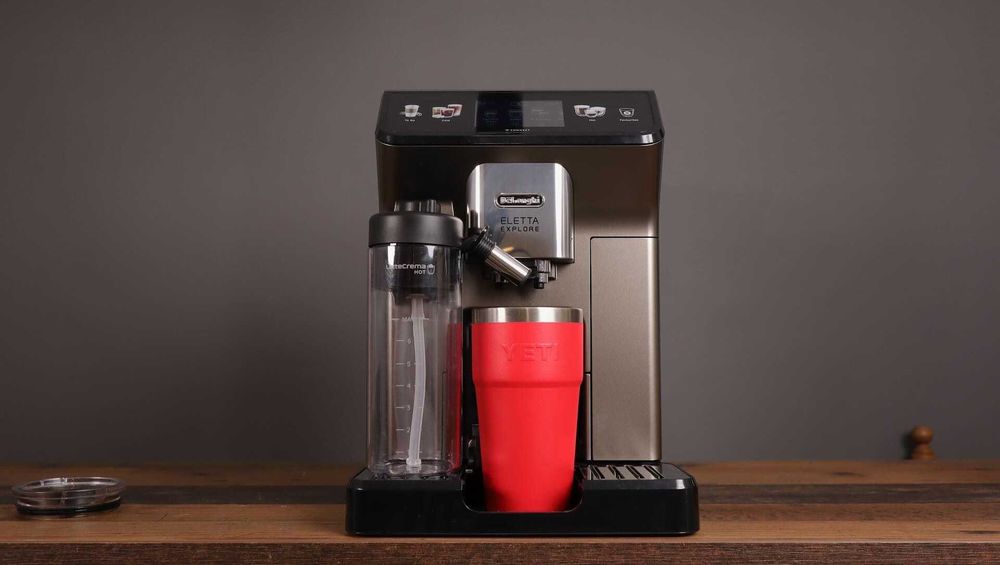 DeLonghi Eletta Explore – кофе как в кафе одним нажатием!