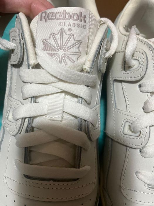 Дамски кецове на Reebok