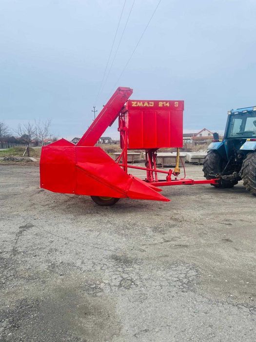 ZMAJ 214 Culegătoare de porumb