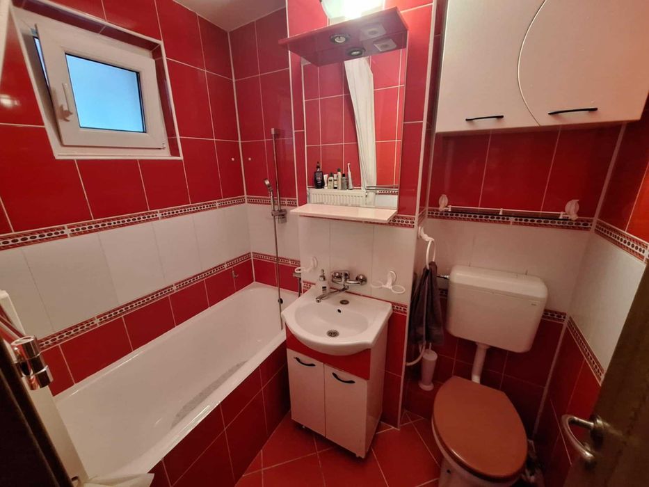 Apartament de închiriere