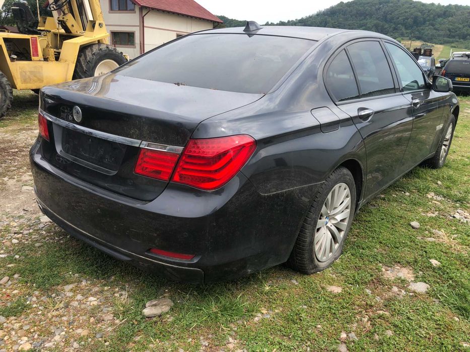 Dezmembrari dezmenbrari piese dez bmw f01 seria 7 motor 3.0 cu 245cp