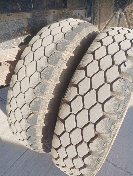 Зил - перфектен с нови гуми