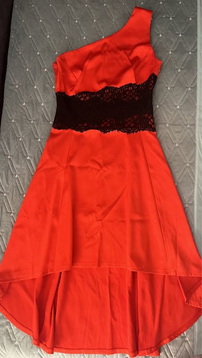 Платья по 3000 тг