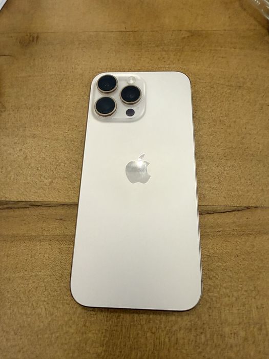 Iphone 16 pro max 256gb  gold