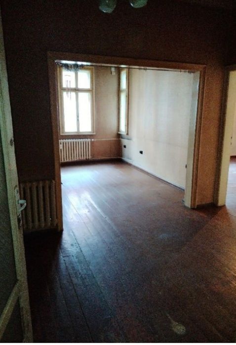 Продава се Многостаен апартамент в София, Център - 150 кв.м за 5500 €/кв.м - Снимка #1