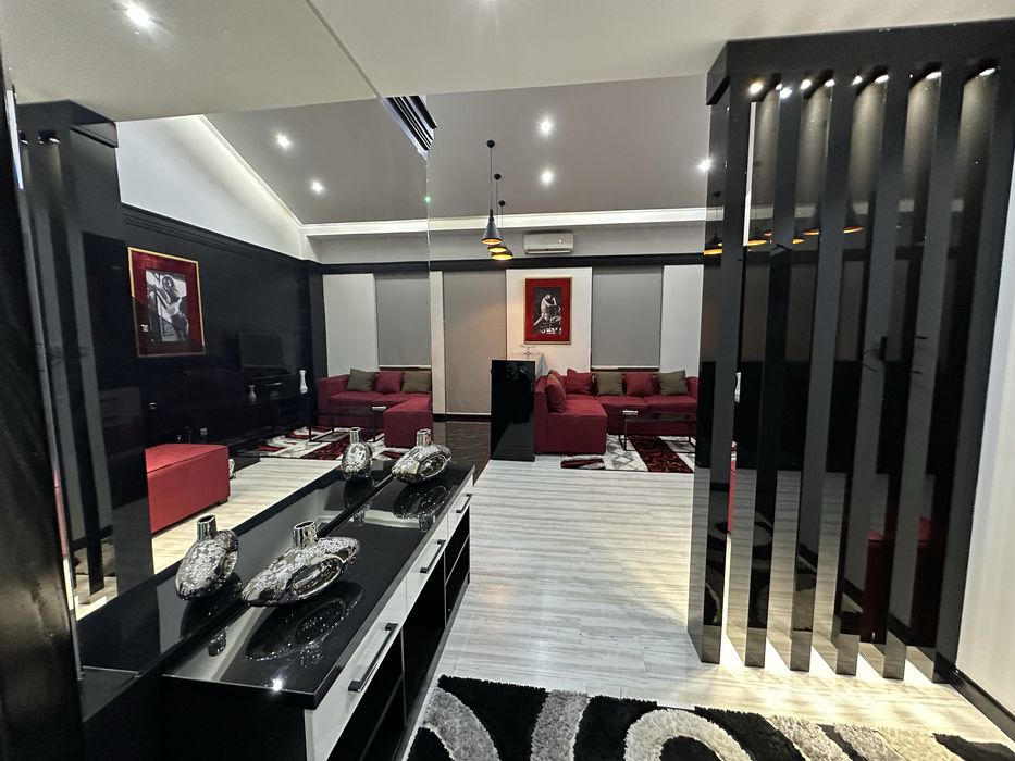 Дархон М Улугбек Район квартира сотилади