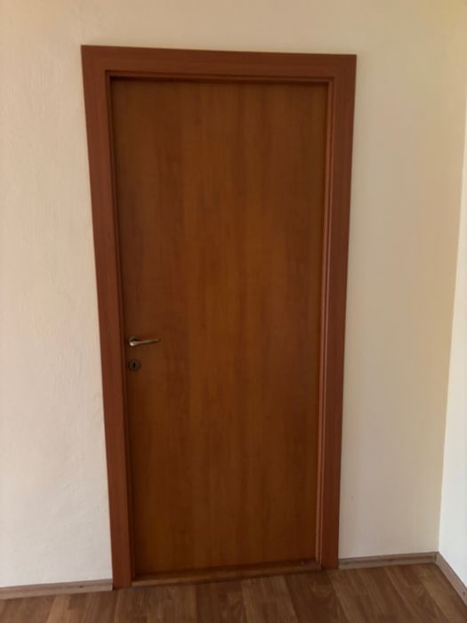 Usa de interior cu toc