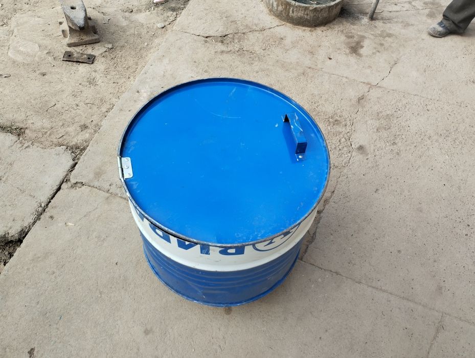 Bochka 100 litr  kesilgan