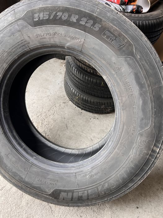 2 anvelope camion directie 315/70/22.5 , Michelin , 10 mm