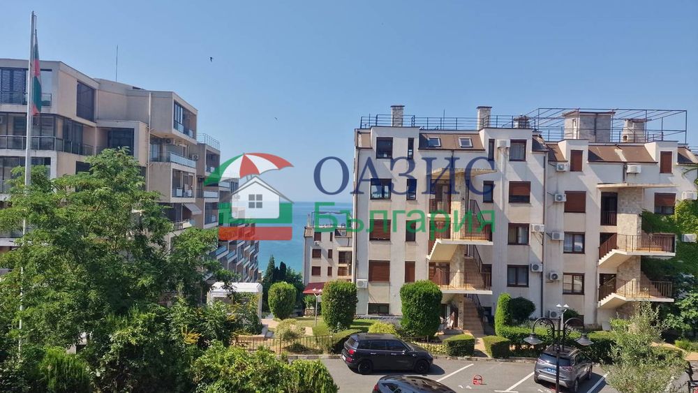Апартамент в къща без такса поддръжка с 2 спални, 2 ет., Свети Влас, България, 105 кв. м.
