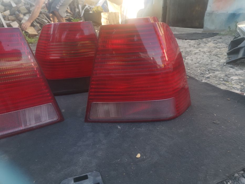 Стопове  Хела за VW Бора седан 1998- 2005