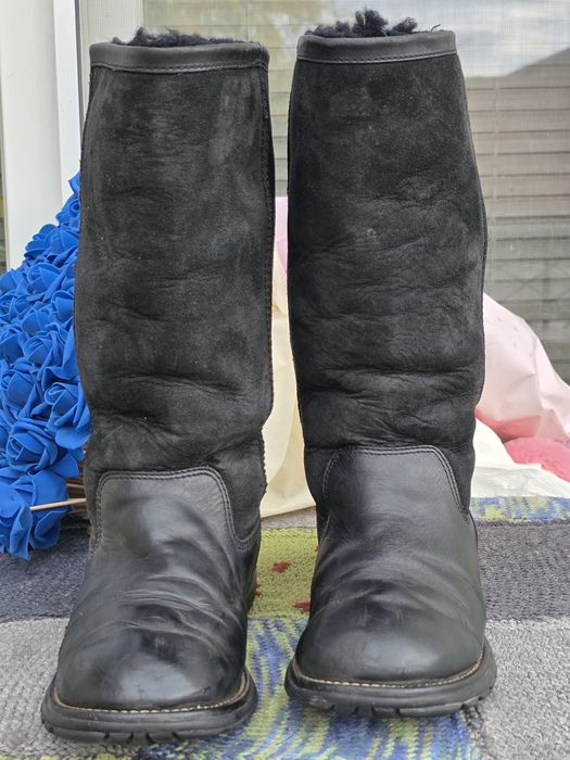 UGG ботуши естествена кожа N40