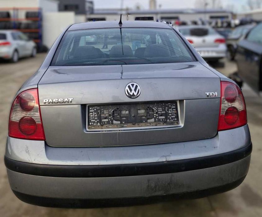 Dezmembrez VW Passat B5.5 1.9D 131CP cod motor AVF AWX break, berlina