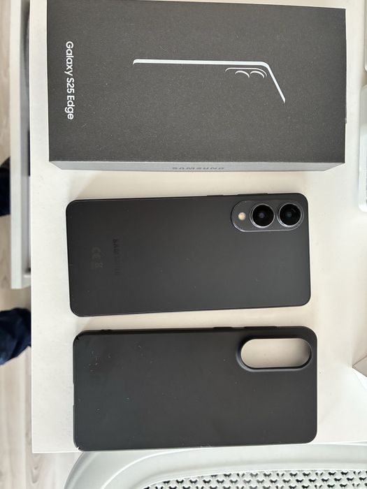 Нов! Samsung Galaxy S25 Edge пълен комплект