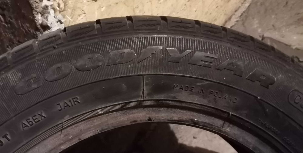 Продавам 2 броя летни гуми 175.65.14 на 1 сезон дот 2019 Goodyear