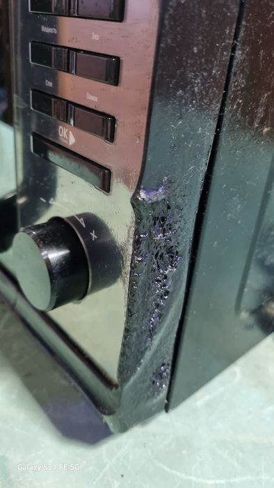 Микроволновая печь продаётся б/у.