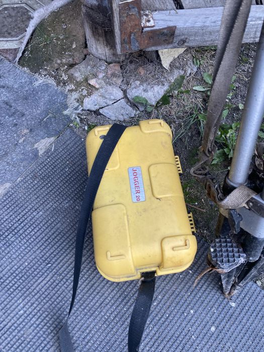 Продам штатив геодезия текстолит