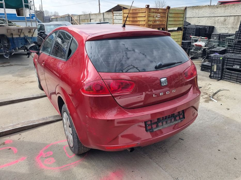 Dezmembrari  Seat LEON (1P1)  2005  > 2012 1.2 TSI Benzina