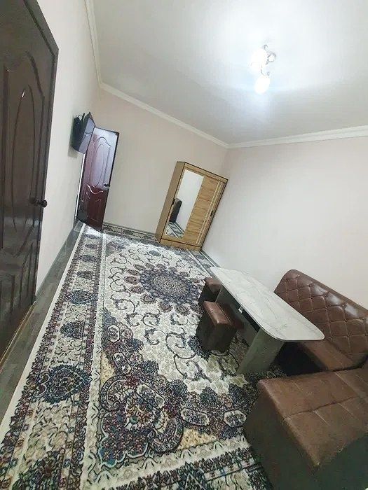 MIRZO ULUGʻBEK tomonda 2 xonali kvartira ijaraga beriladi