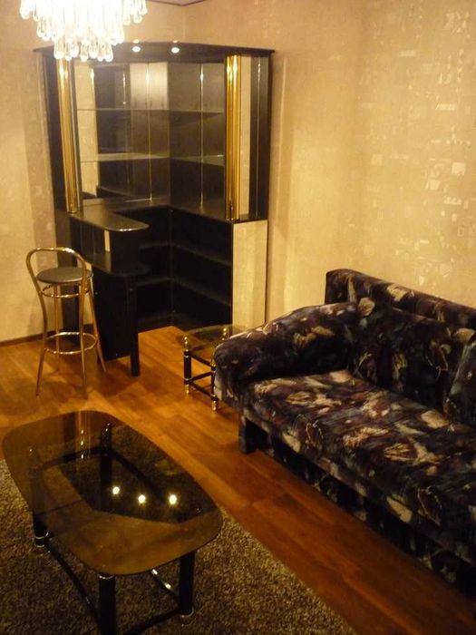 Particular inchiriez 3 camere Panduri