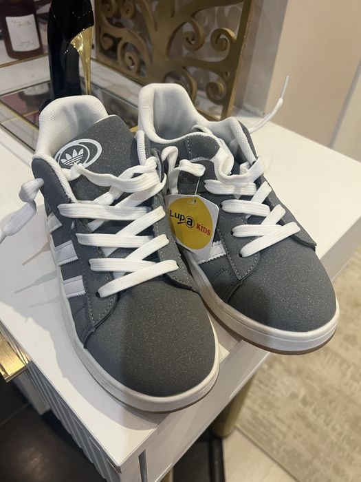 Кроссовки детские!