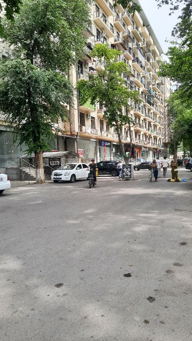 Квартира ижарага берилади