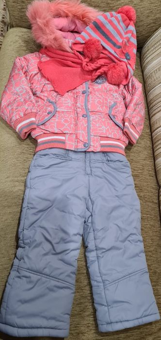 Продам детский комбинезон