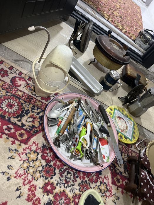 Посуда разная современная