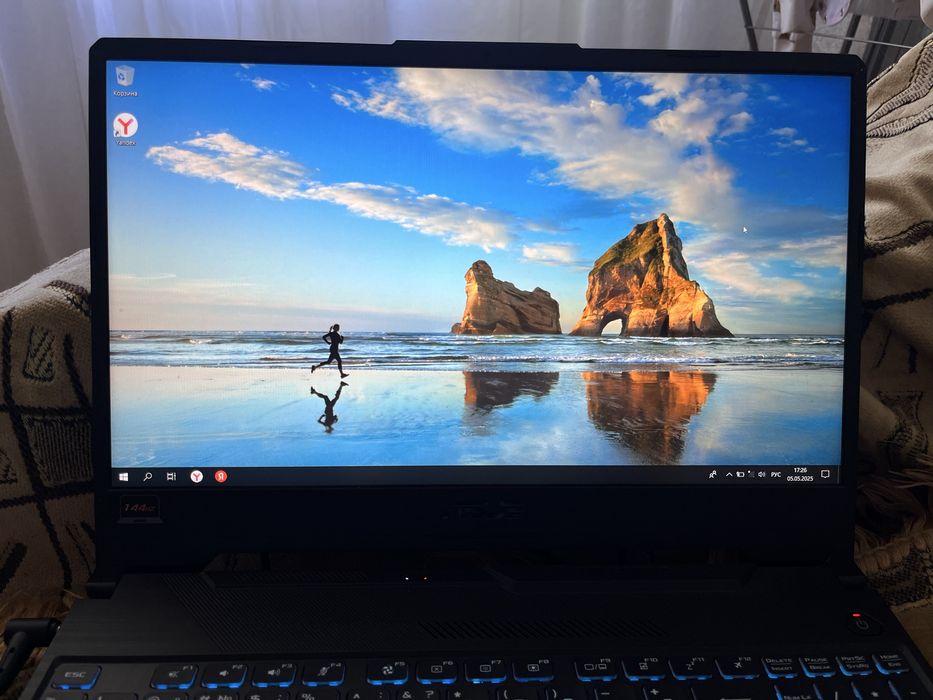 Игровой ноутбук в отличном состоянии