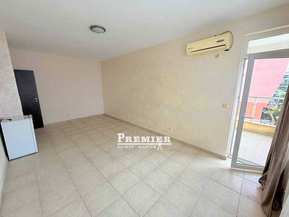 Продава се Тристаен апартамент в к.к. Слънчев бряг - 74 кв.м за 878 €/кв.м - Снимка #4