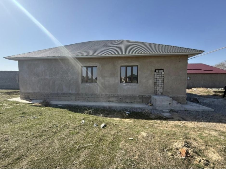 Үй сатылады срочно 15*14,5