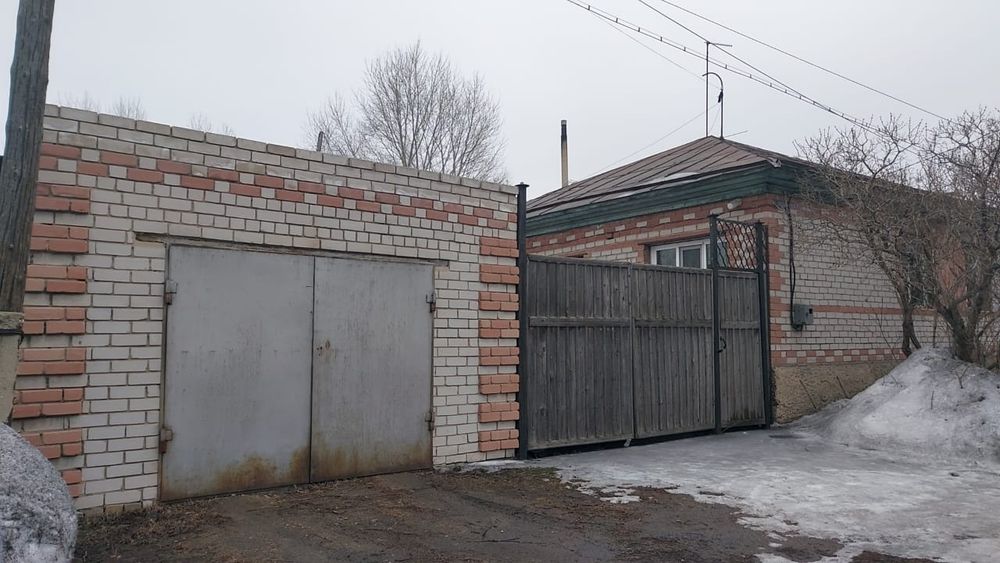 Продам дом п. Восточный