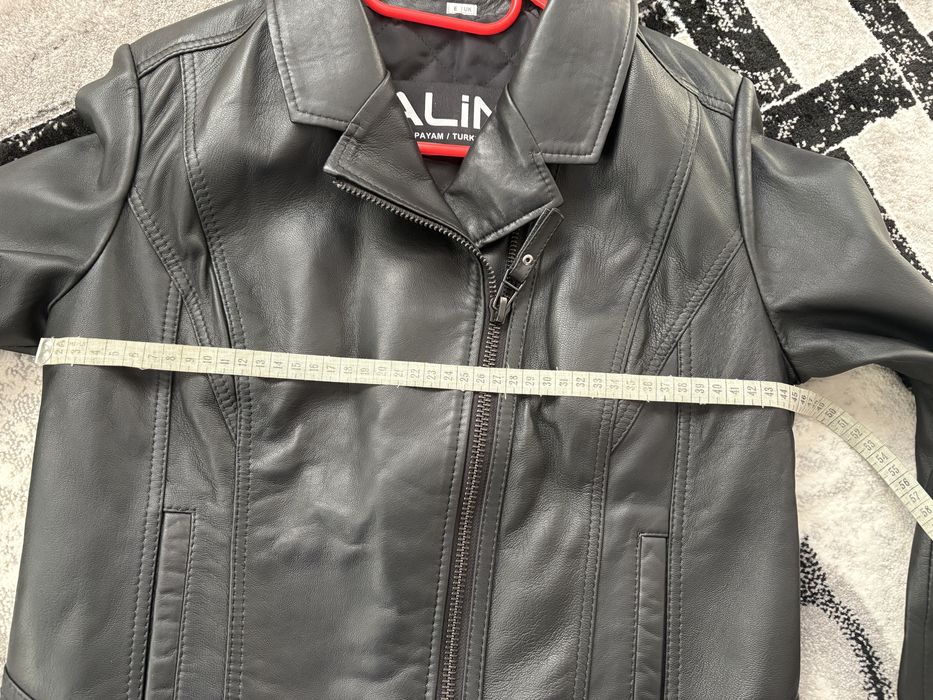 Jacheta noua din piele naturala